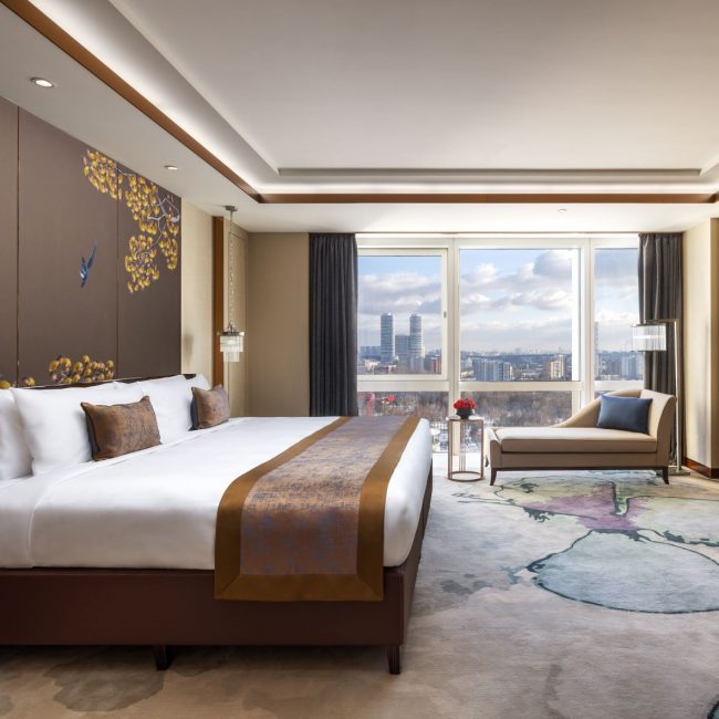 2025-08-25_12-47-30_388898